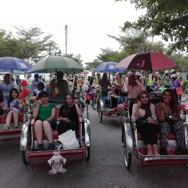 Penang Heritage Sites - Cycling & Trishaw Group Tour